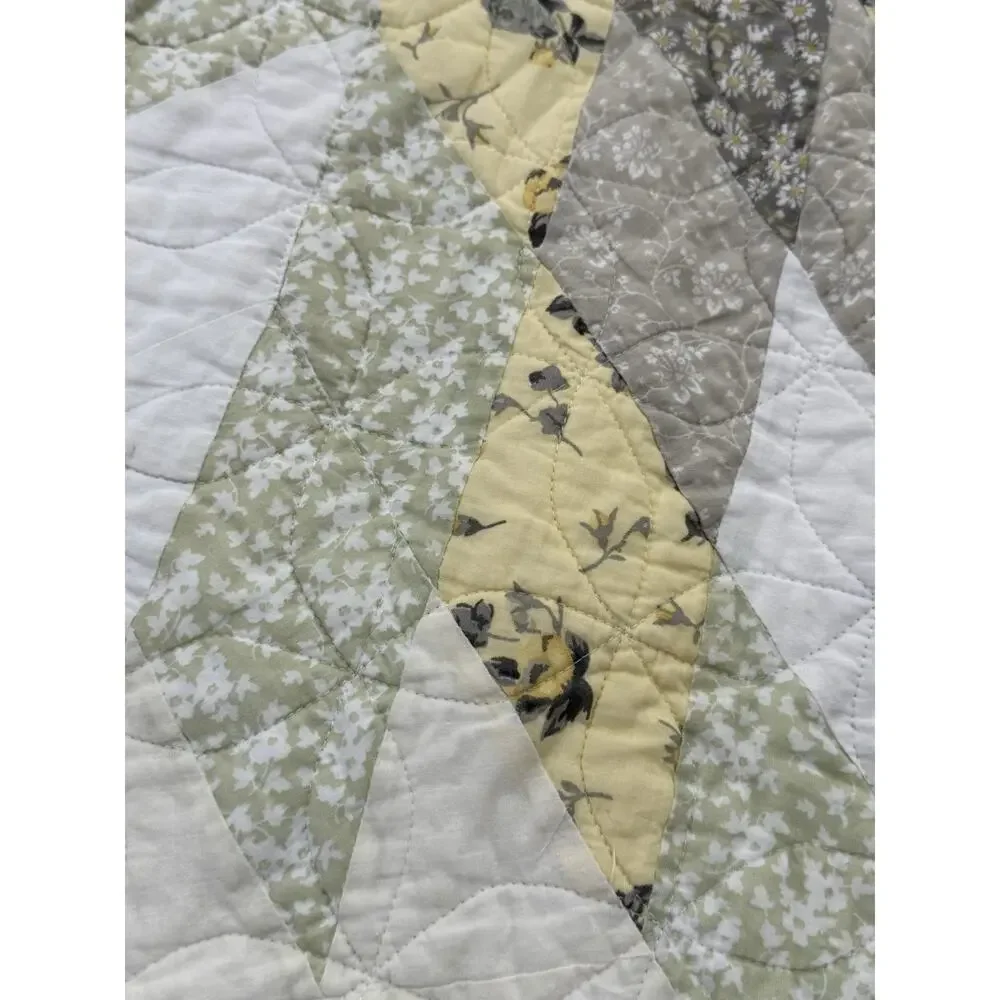 Martha Stewart Star Quilt King Size Cotton Quilt Yellow White (2) Shams Cottage